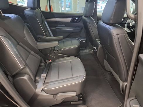 Used 2026 Buick Enclave Preferred FWD image 14