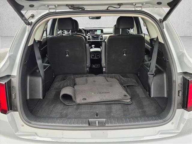 Used 2023 Kia Sorento EX w/ Panoramic Sunroof Package FWD image 10