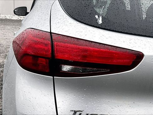 Used 2019 Hyundai Tucson SE image 22