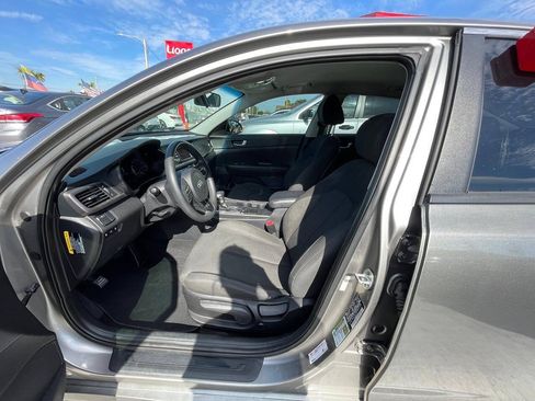 Used 2019 Kia Optima LX FWD image 5