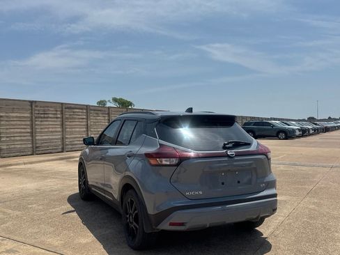 Used 2024 Nissan Kicks SR w/ SR Premium Package FWD image 19