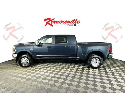 New 2026 RAM 3500 Limited w/ Towing Technology Group image 4