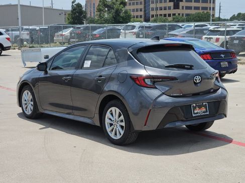 Certified 2026 Toyota Corolla SE FWD image 4
