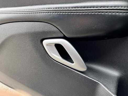 Used 2017 Dodge Challenger SXT image 24