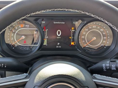 New 2025 Jeep Wrangler Unlimited Rubicon w/ Technology Group image 15