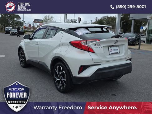 Used 2018 Toyota C-HR XLE image 6