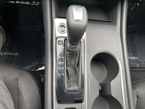 Used 2022 Nissan Altima 2.5 SV image 61