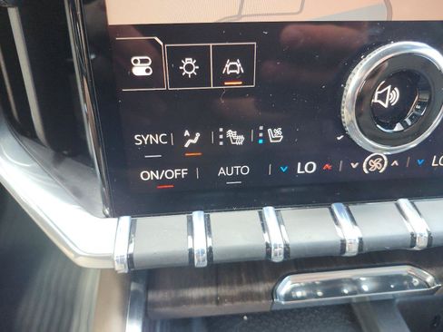 Certified 2026 GMC Acadia Denali Ultimate FWD image 21