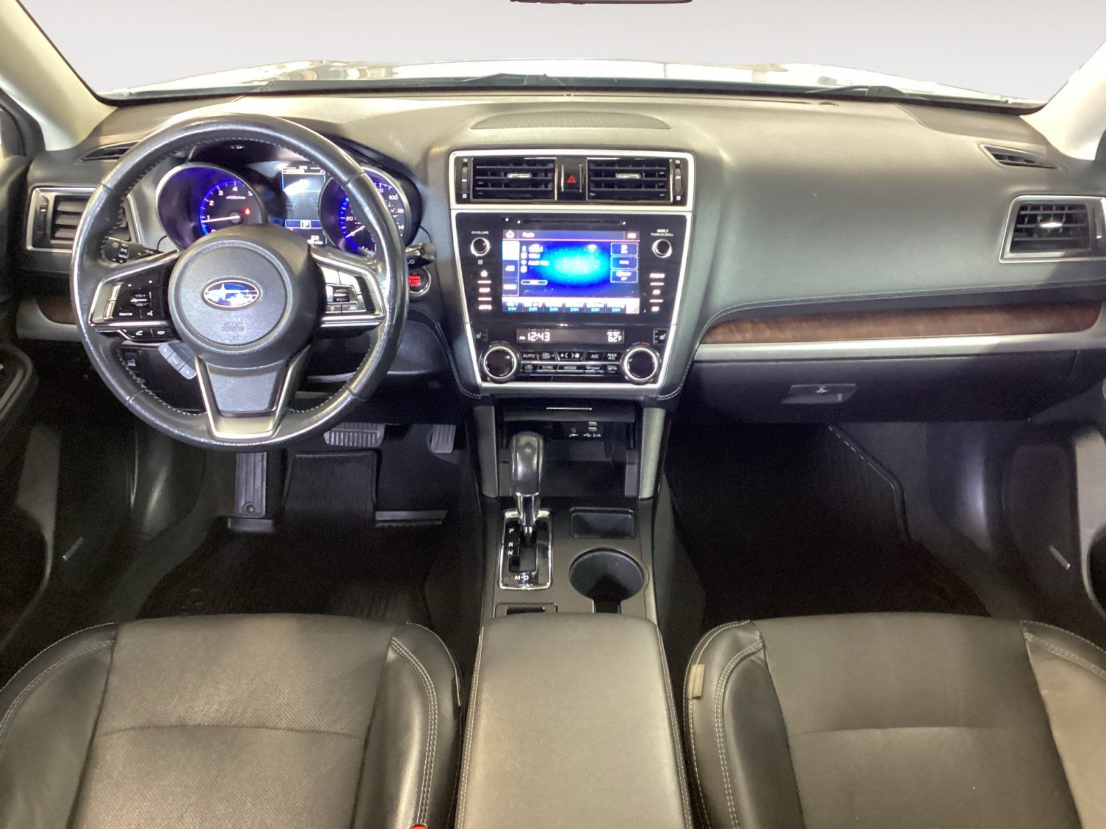 Used 2019 Subaru Outback 2.5i Limited w/ Popular Package #2 AWD/4WD image 10