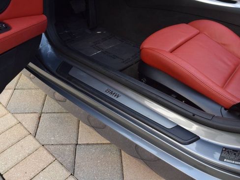 Used 2011 BMW Z4 sDrive35i RWD image 56