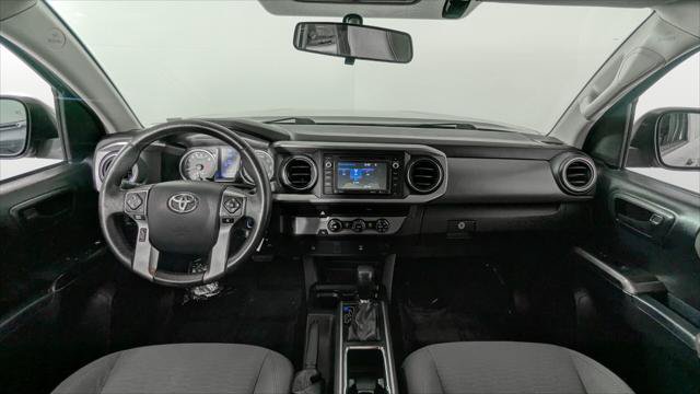 Used 2017 Toyota Tacoma SR5 RWD image 26