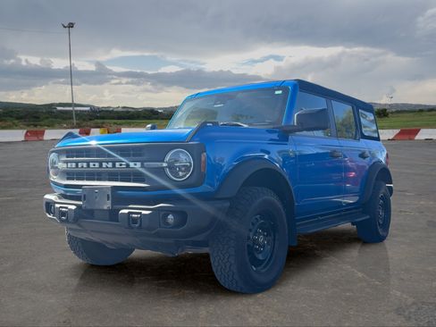 Used 2022 Ford Bronco Black Diamond AWD/4WD image 5