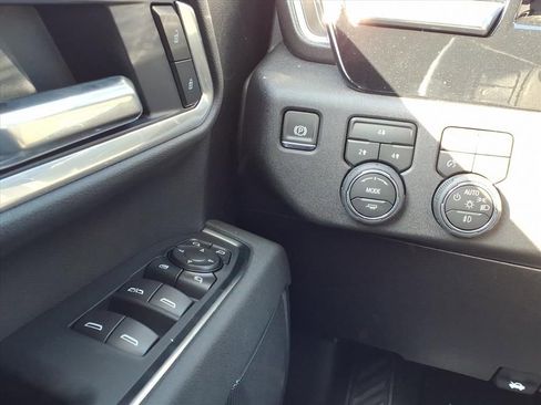 New 2026 Chevrolet Silverado 2500 LT w/ Trail Boss Package image 16