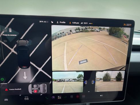 Used 2024 Tesla Model 3 Standard Range RWD image 19