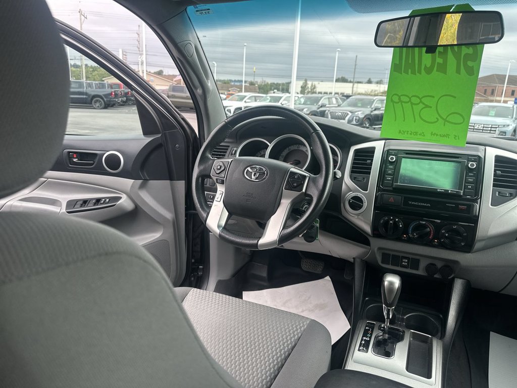 Used 2015 Toyota Tacoma 4x4 Double Cab w/ SR5 Package image 15