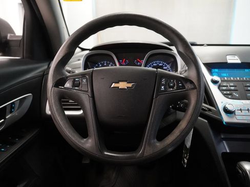 Used 2014 Chevrolet Equinox LS FWD image 17