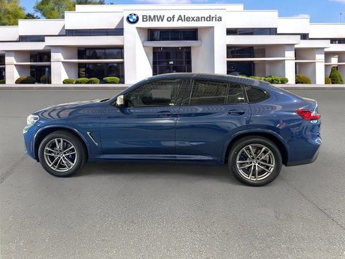 Used 2026 BMW 530i xDrive w/ Executive Package AWD/4WD image 4
