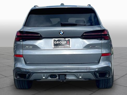 Used 2026 BMW X5 xDrive40i w/ M Sport Package AWD/4WD image 4