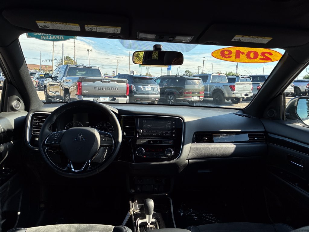 Used 2019 Mitsubishi Outlander SE AWD/4WD image 18