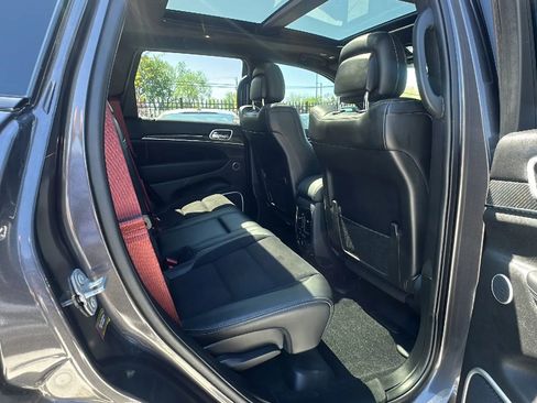 Used 2020 Jeep Grand Cherokee SRT AWD/4WD image 19