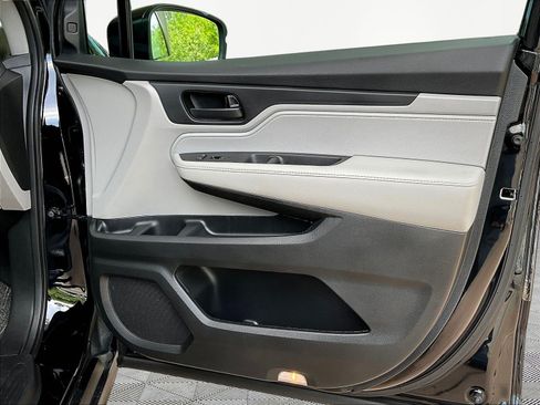 Used 2022 Honda Odyssey EX-L image 29