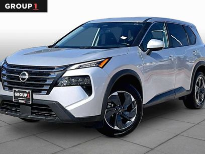 Certified 2025 Nissan Rogue SV