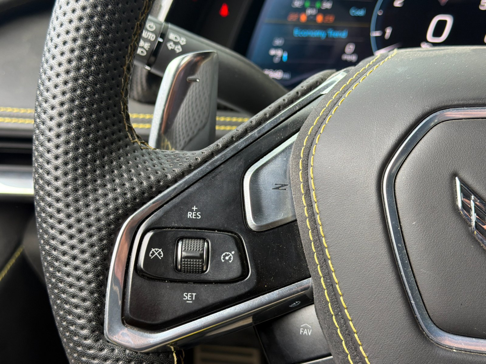 Used 2020 Chevrolet Corvette Stingray Premium Cpe w/ 3LT Preferred Equipment Group RWD image 25