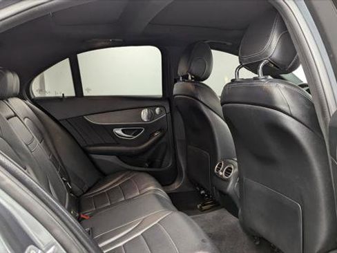 Used 2019 Mercedes-Benz C 300 4MATIC Sedan image 19