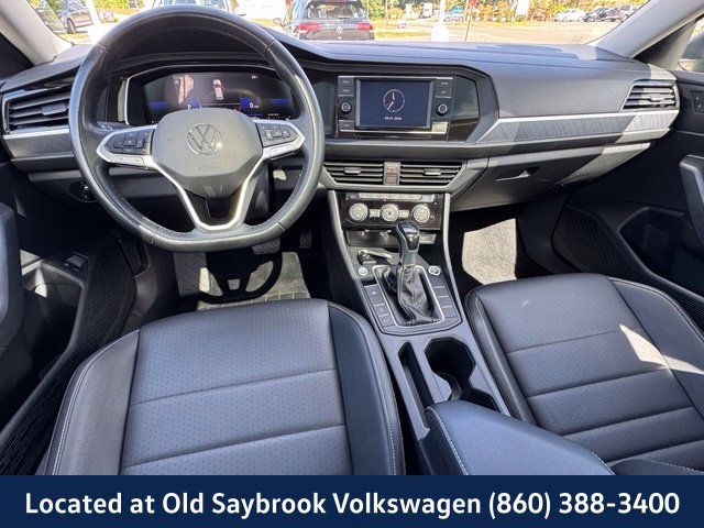 Certified 2024 Volkswagen Jetta SE FWD image 13