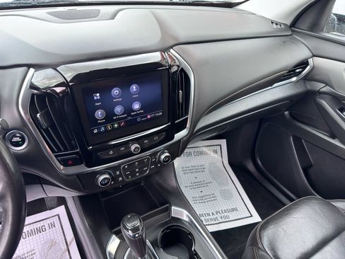 Used 2020 Chevrolet Traverse LT w/ LPO, Floor Liner Package AWD/4WD image 21