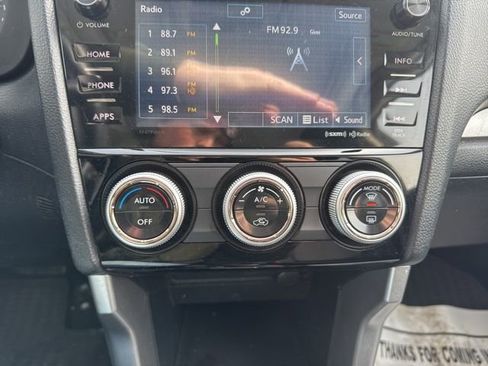 Used 2018 Subaru Forester 2.5i Premium w/ All-Weather Package image 19