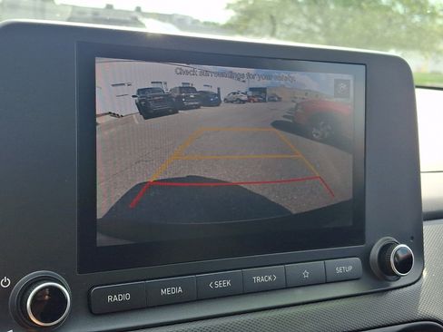 Certified 2023 Hyundai Kona SEL AWD/4WD image 18