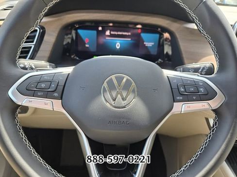 Certified 2026 Volkswagen Atlas SE image 26