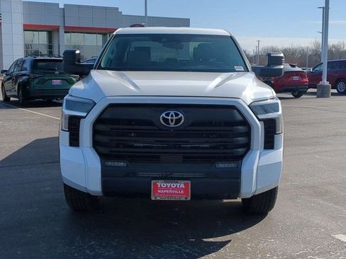 Used 2023 Toyota Tundra SR5 w/ SR5 Premium Package image 4