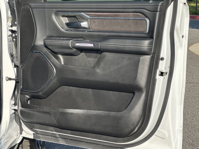 Used 2025 RAM 1500 Laramie w/ Sport Appearance Package AWD/4WD image 15