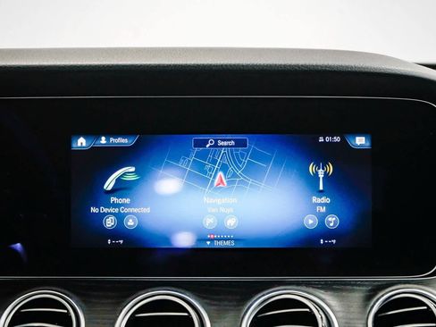 Used 2022 Mercedes-Benz E 350 Sedan image 14