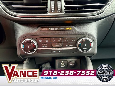 Used 2025 Ford Escape ST-Line AWD/4WD image 24