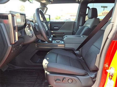 New 2025 GMC Hummer EV 3X w/ LPO, Illumination Package image 12