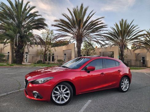 Used 2014 MAZDA MAZDA3 s Grand Touring image 2
