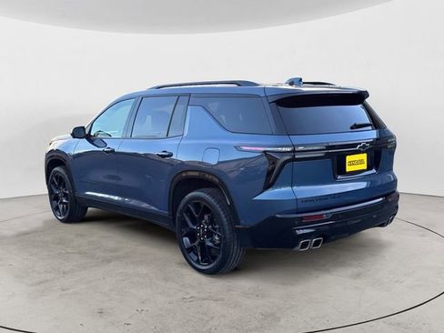 Used 2024 Chevrolet Traverse RS w/ LPO, Floor Liner Package AWD/4WD image 3