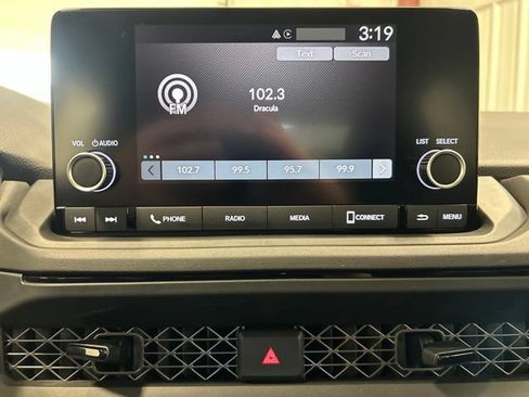 Certified 2024 Honda Accord LX image 30