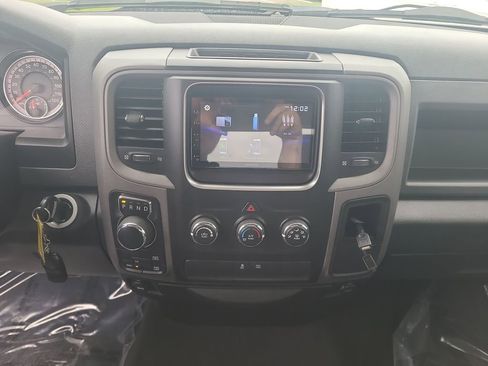 Used 2019 RAM 1500 Express w/ Express Value Package AWD/4WD image 33