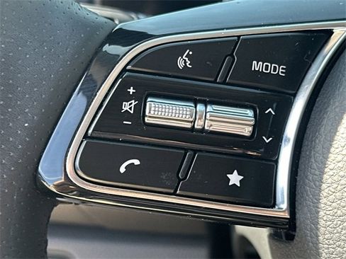 Used 2024 Kia Seltos SX image 29
