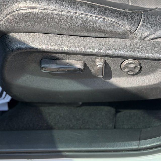 Used 2022 Honda CR-V EX-L image 32