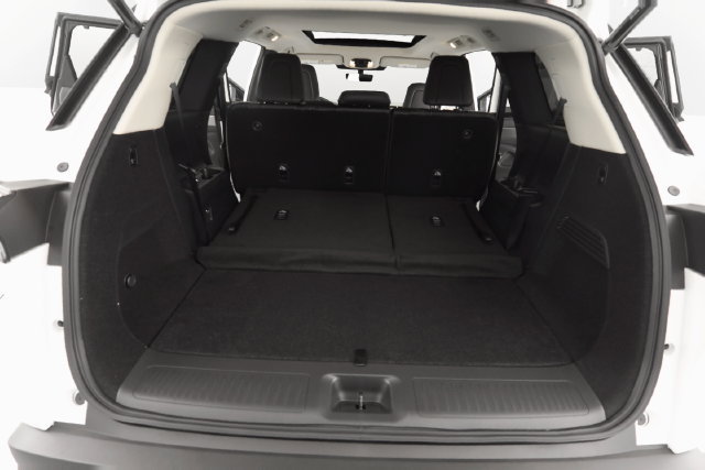 Used 2023 INFINITI QX60 Luxe AWD/4WD image 36