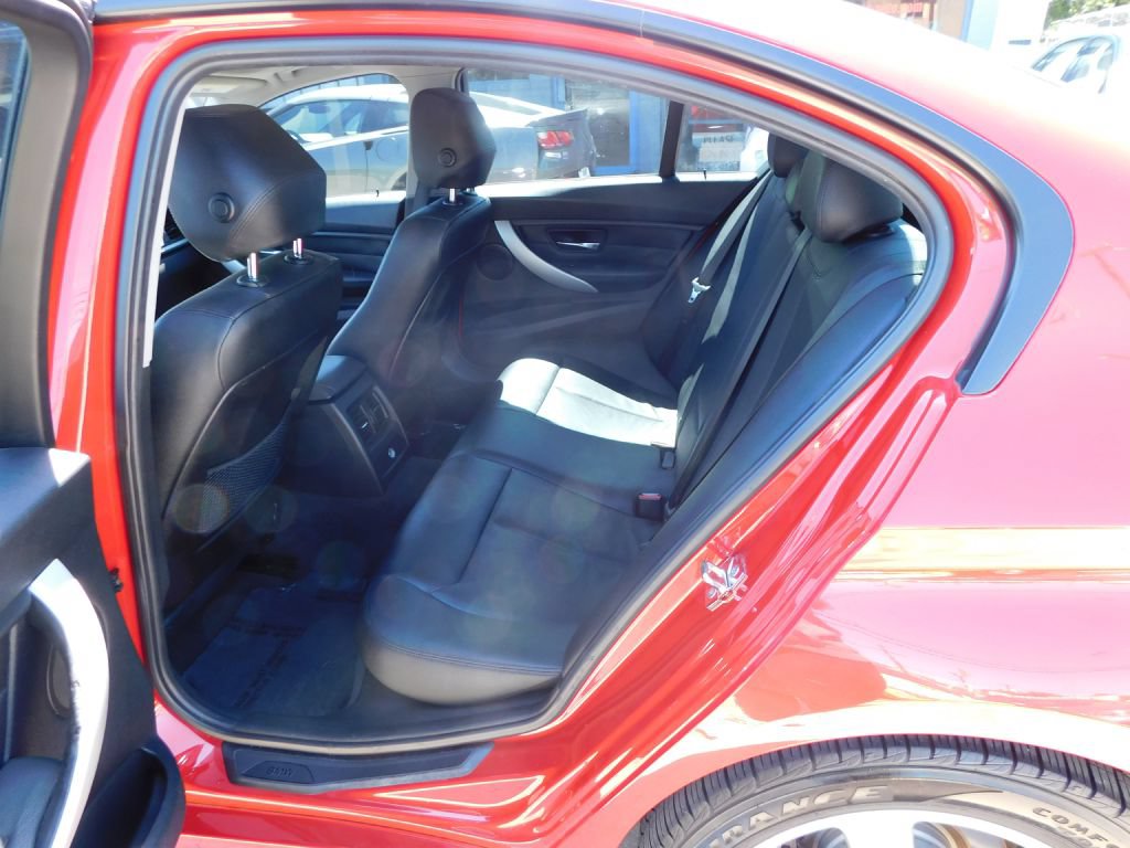 Used 2012 BMW 328i Sedan RWD image 20