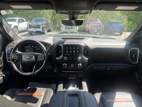 Certified 2021 GMC Sierra 1500 AT4 w/ AT4 Premium Package AWD/4WD image 31