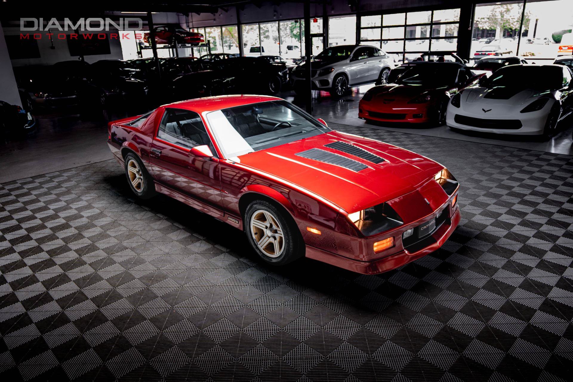Used 1989 Chevrolet Camaro IROC-Z RWD image 57