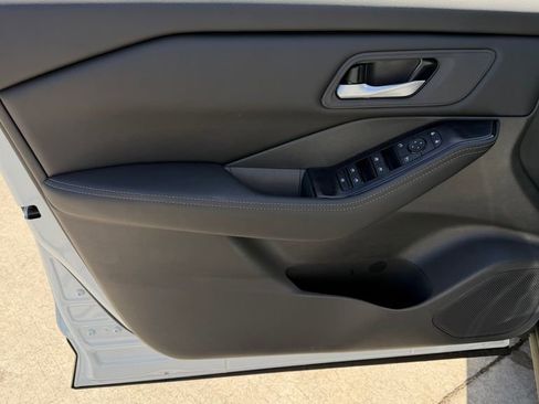 New 2026 Nissan Rogue SV w/ Cold Weather Package FWD image 16