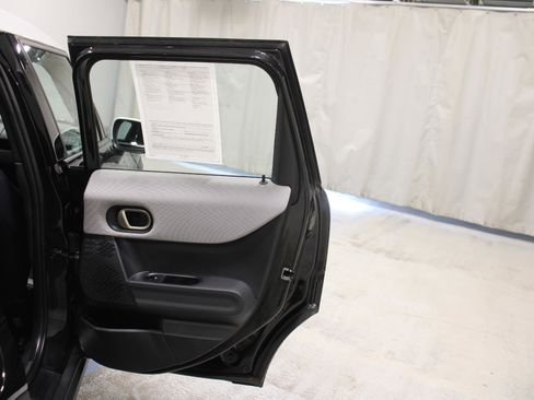 Certified 2025 MINI Cooper S image 23